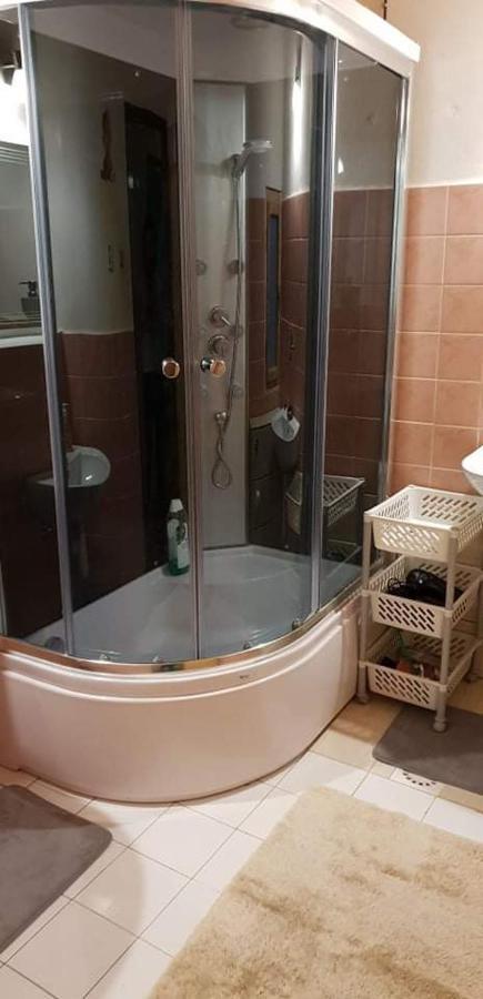 Апартаменты Privat Femamki Licartovce Экстерьер фото